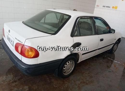 Toyota Corolla 1999 — photo 2