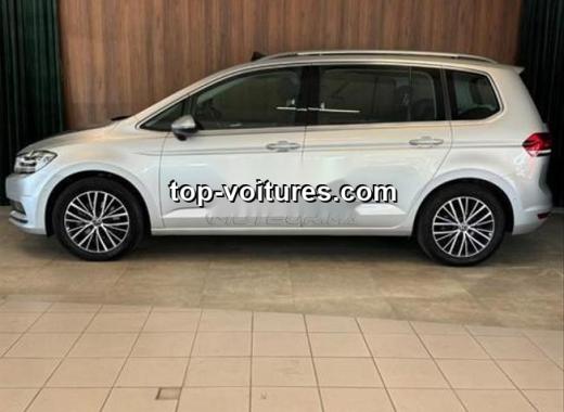 Volkswagen Touran 2023 — photo 2