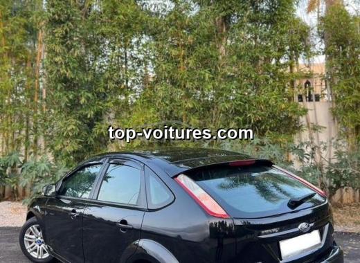 Ford Focus 2011 — photo 4