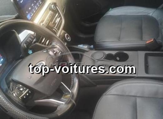 Ford Kuga 2021 — photo 3