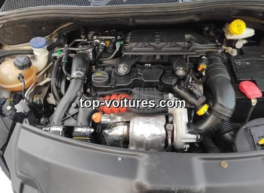 Peugeot 208 2019 — photo 7