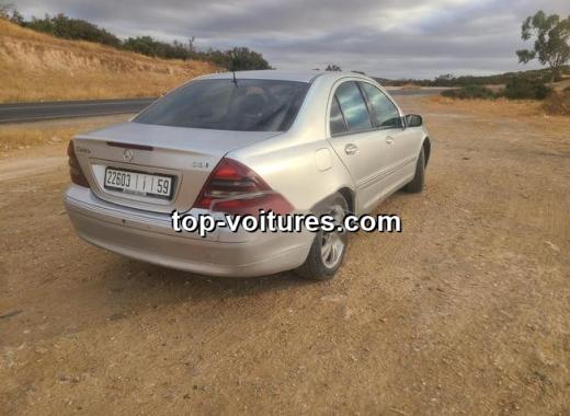 Mercedes 220 2001 — photo 2