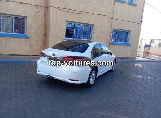 Toyota Corolla 2021 — photo 3