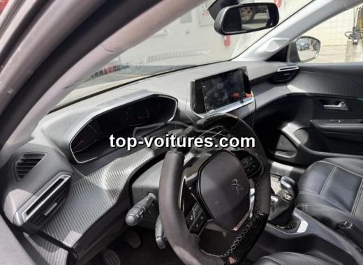 Peugeot 208 2023 — photo 2
