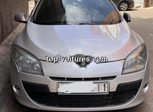 Renault Megane 2010 — photo 2