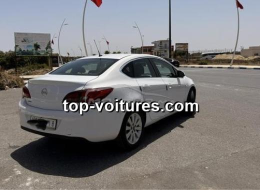 Opel Astra 2017 — photo 8