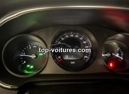 Renault Megane 2024 — photo 2