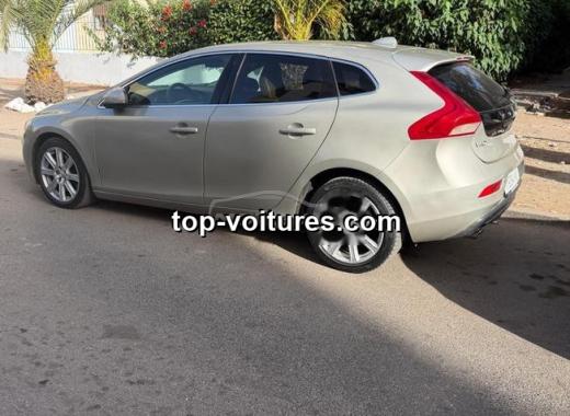 Volvo V40 2020