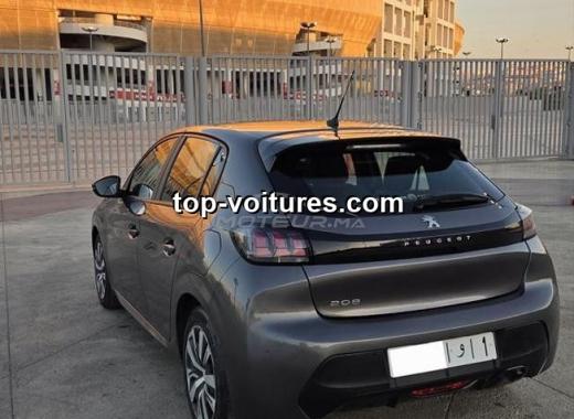 Peugeot 208 2021 — photo 3