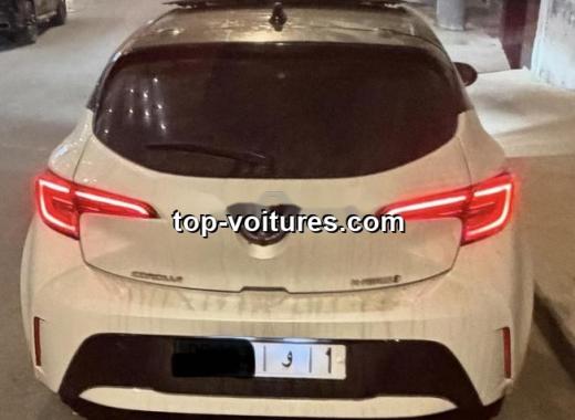 Toyota Corolla 2023 — photo 2