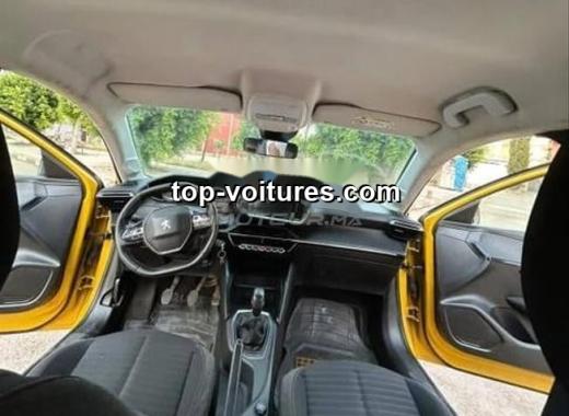 Peugeot 2008 2023 — photo 3