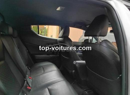 Toyota C-HR 2021 — photo 4