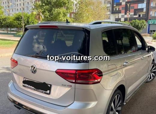 Volkswagen Touran 2017 — photo 2