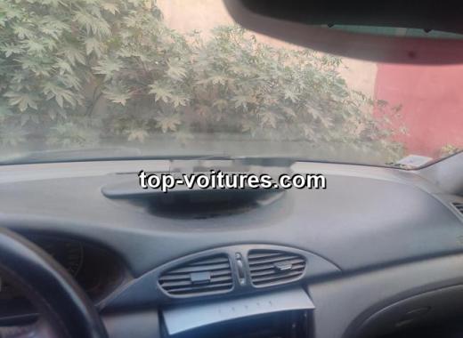 Renault Laguna 2003 — photo 2