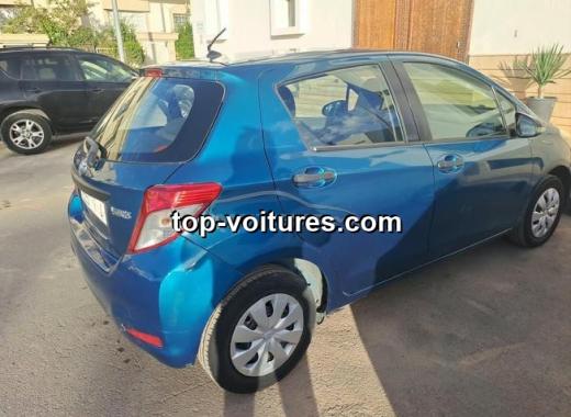 Toyota Yaris 2012 — photo 3