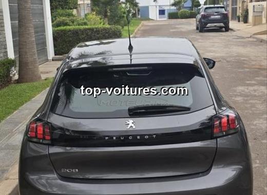Peugeot 208 2023 — photo 6