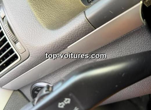Volkswagen Touran 2011 — photo 2