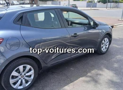 Renault Clio 2023 — photo 3