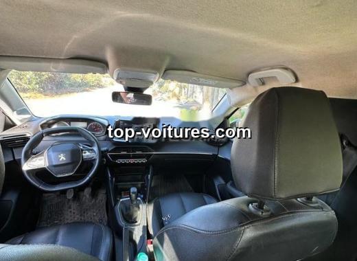 Peugeot 208 2023 — photo 5