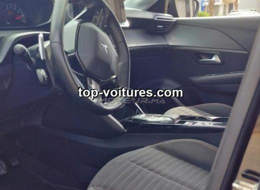 Peugeot 208 2022 — photo 5