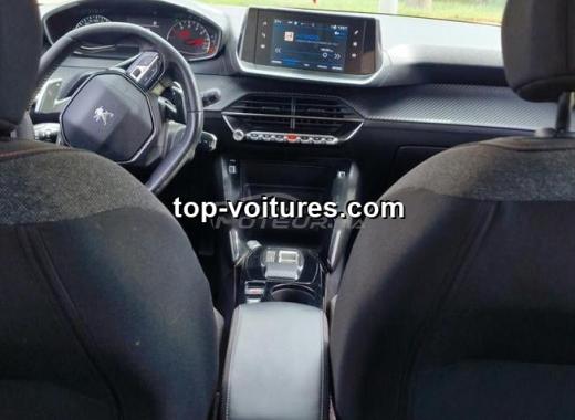 Peugeot 208 2022 — photo 7