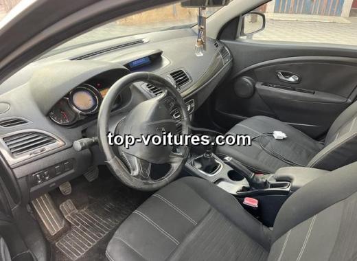Renault Megane 2015 — photo 2