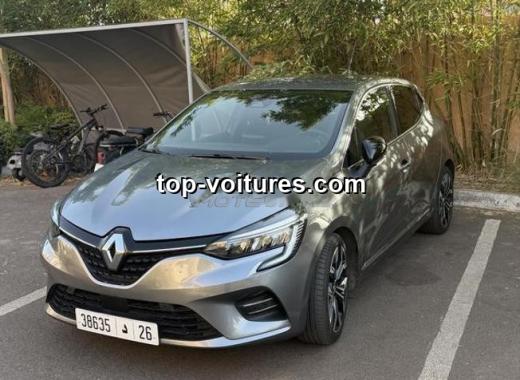 Renault Clio 2023 — photo 3