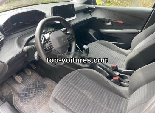 Peugeot 208 2023 — photo 3