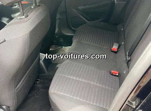 Peugeot 208 2023 — photo 4