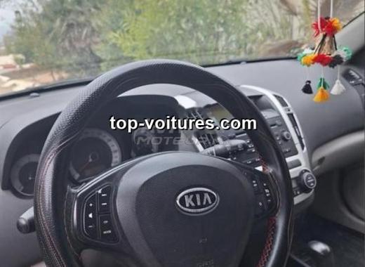 Kia Ceed 2011 — photo 4