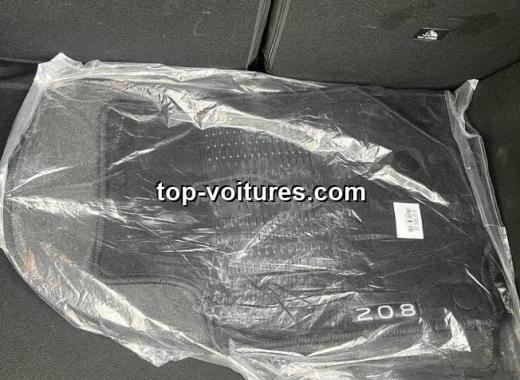 Peugeot 208 2025 — photo 6