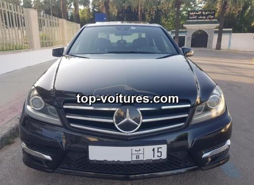 Mercedes 220 2014