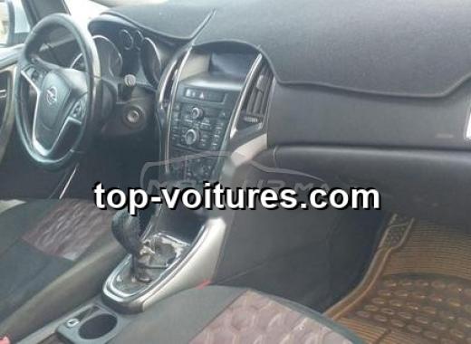 Opel Astra 2012 — photo 6