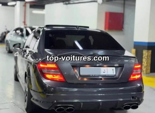 Mercedes 220 2010 — photo 2