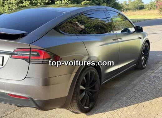 Tesla Model X 2018 — photo 2