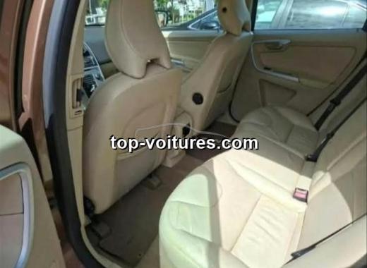 Volvo XC60 2012 — photo 2