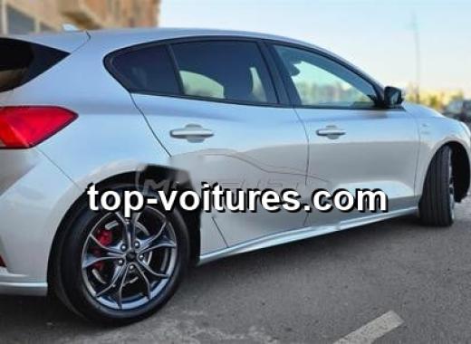 Ford Focus 2021 — photo 2