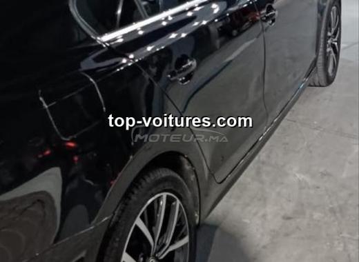 Volkswagen Jetta 2019 — photo 3