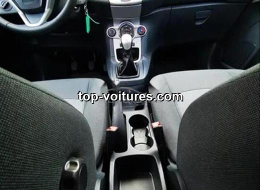 Ford Fiesta 2011 — photo 8