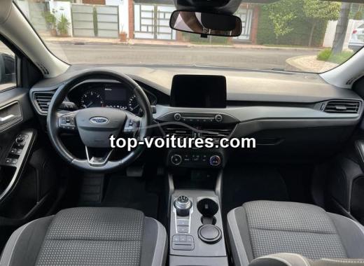 Ford Focus 2022 — photo 2