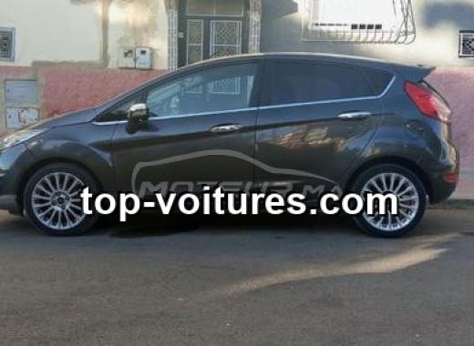 Ford Fiesta 2016 — photo 2