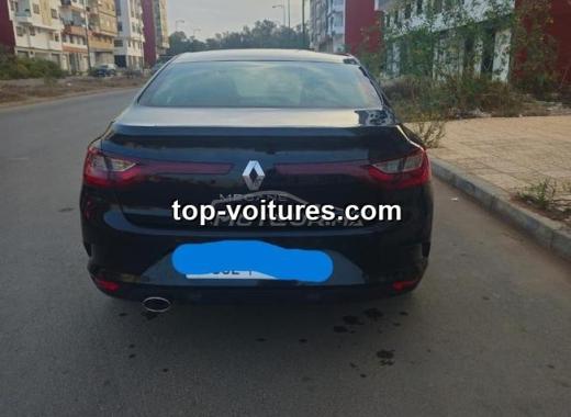 Renault Megane 2018 — photo 2