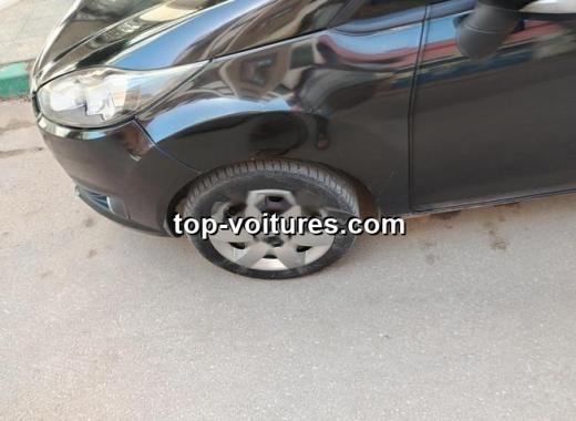 Ford Fiesta 2014 — photo 2