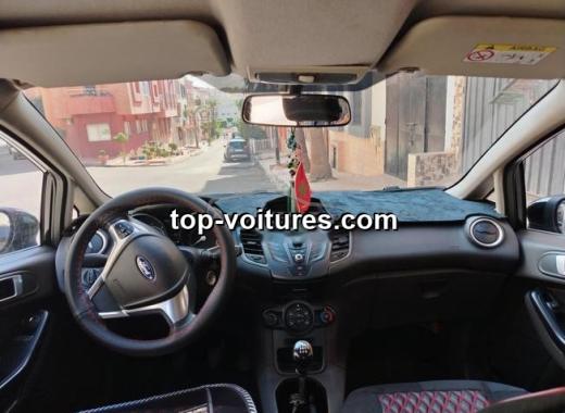 Ford Fiesta 2014 — photo 4