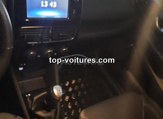 Renault Clio 2019 — photo 4