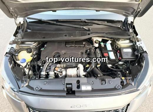 Peugeot 208 2023 — photo 7