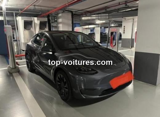 Tesla Model Y 2022 — photo 4