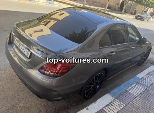 Mercedes 220 2019 — photo 2