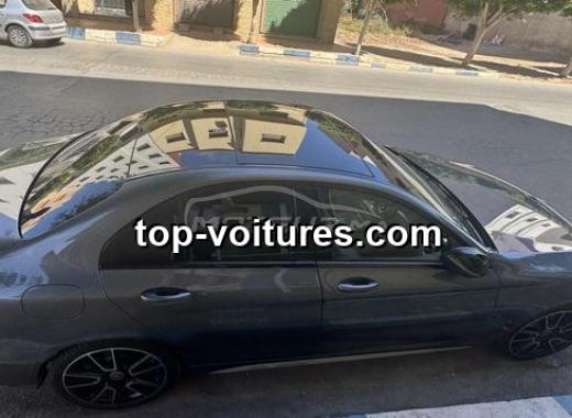 Mercedes 220 2019 — photo 5