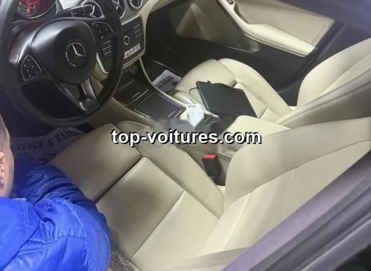 Mercedes 220 2018 — photo 4